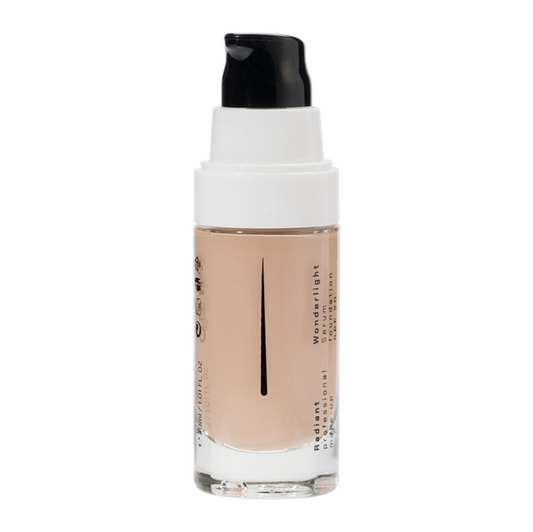 Radiant Foundation Wonderlight Serum Make Up